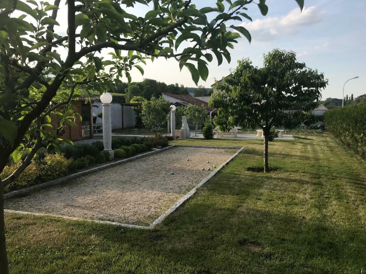 Gites Des Sablons Châtillon-sur-Marne Exterior foto